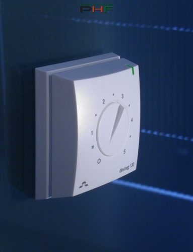 DEVIreg™ 130 termosztát padlóérzékelővel
