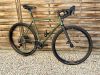 SB4 acélváz, karbon villa, Shimano GRX 1x11s gravel kerékpár - 53 cm (oliva)