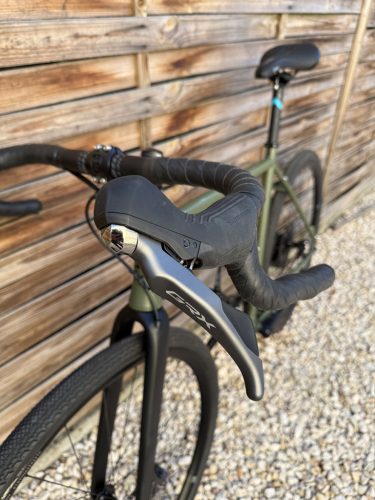 SB4 acélváz, karbon villa, Shimano GRX 1x11s gravel kerékpár - 53 cm (oliva)