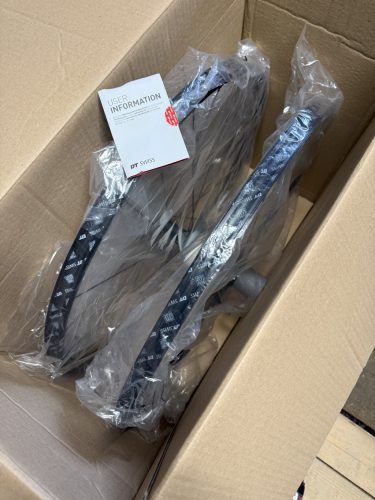 DT Swiss ER 1600 SPLINE® 28" 23mm tárcsafékes Shimano HG vagy XDR kerékszett (picit használt)