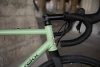 Eddy Merckx PÉVÉLE ST acél gravel pastel zöld egyedi rendelésre